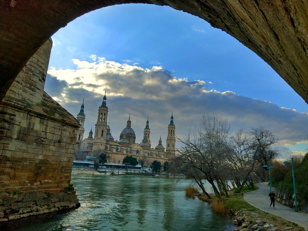 Apartament Mirador Del Ebro Saragossa Zewnętrze zdjęcie